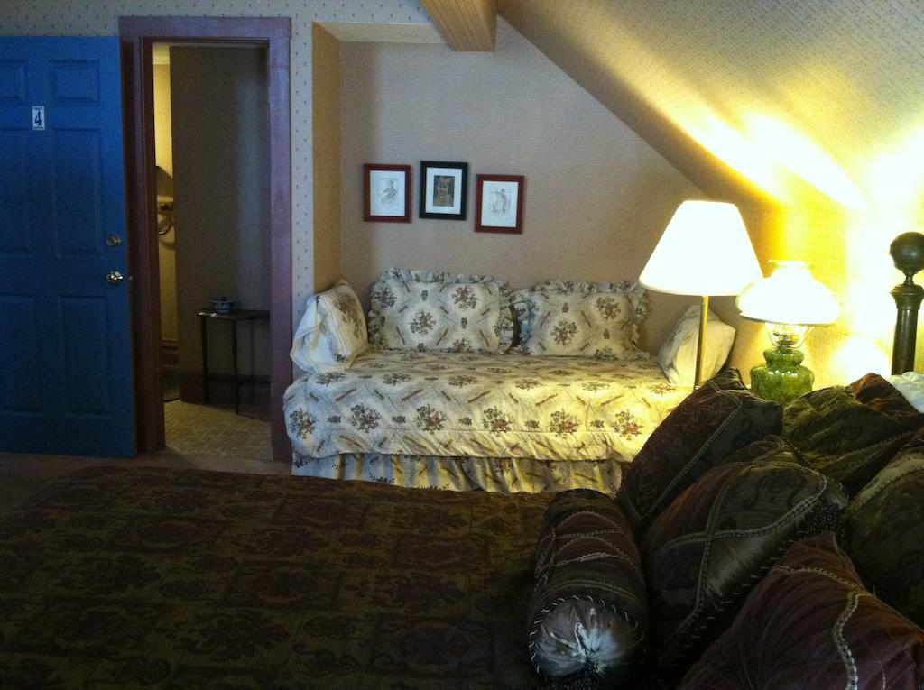 Corners Mansion Inn - A Bed And Breakfast Виксбърг Екстериор снимка