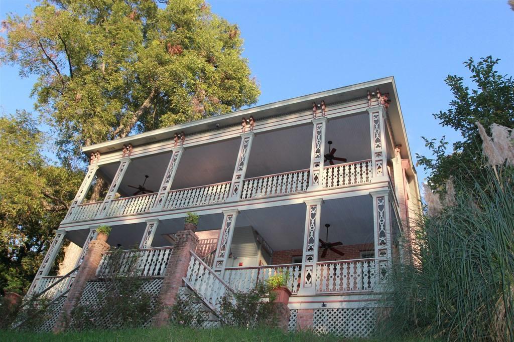 Corners Mansion Inn - A Bed And Breakfast Виксбърг Екстериор снимка