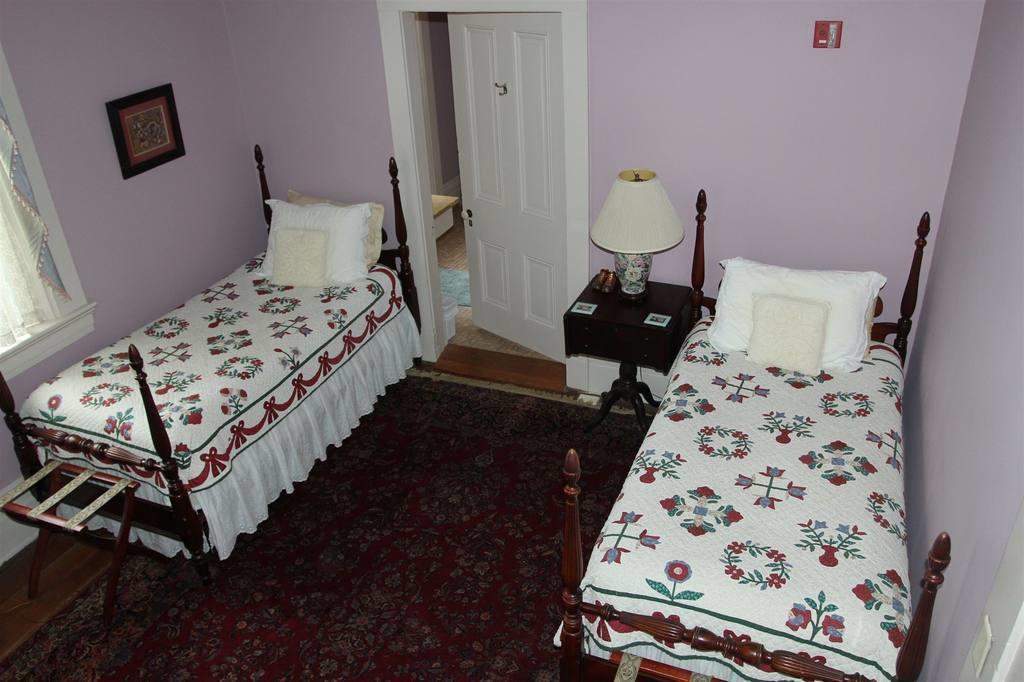 Corners Mansion Inn - A Bed And Breakfast Виксбърг Екстериор снимка